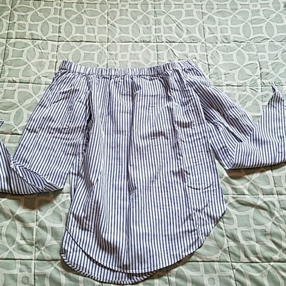 Off Shoulder Striped top